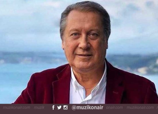 Ahmet Özhan: Ölümü Heyecanla Bekliyorum - Söyleşi ve Biyografi
